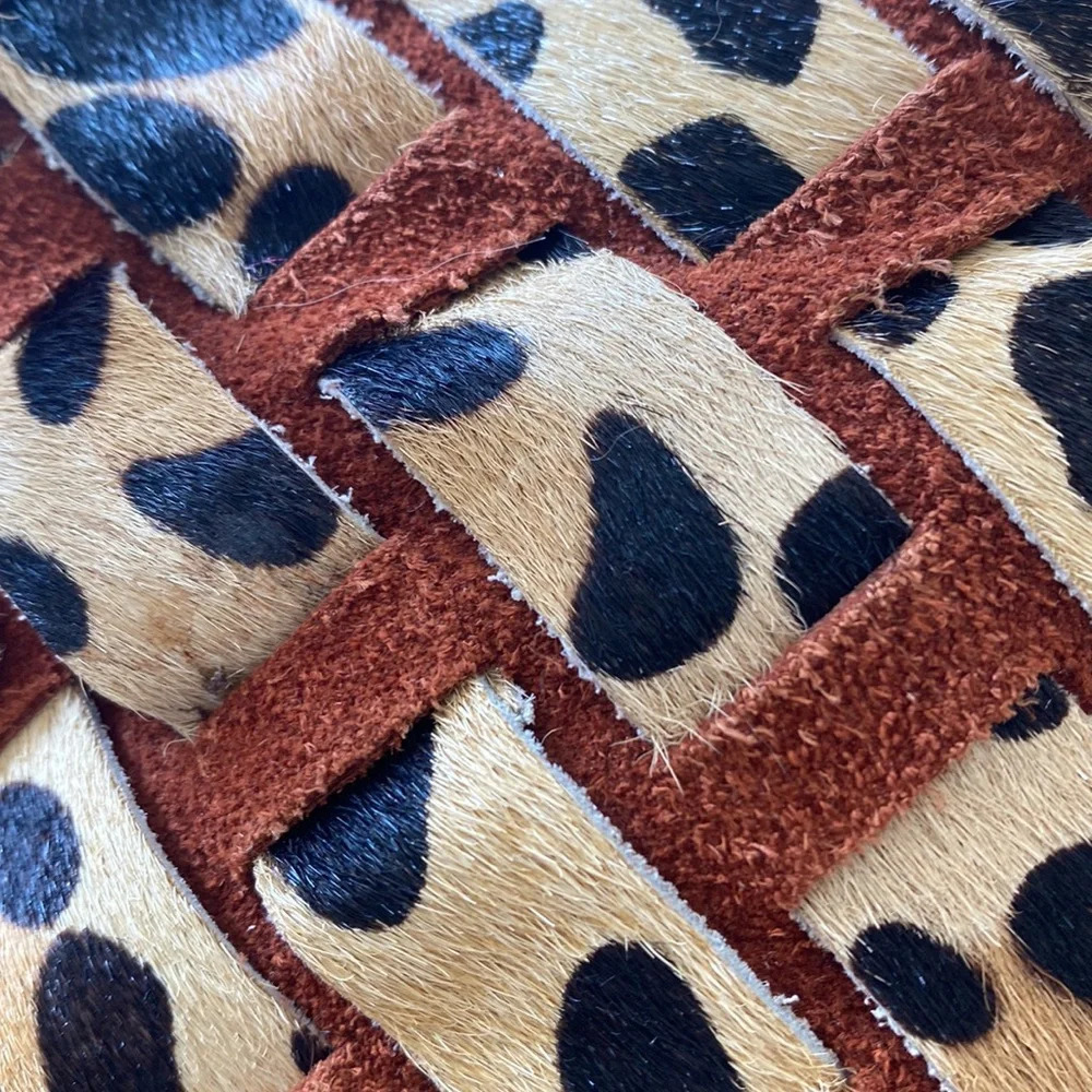 Gretchen Christine Rossi of OCH Lust 4 Luxe. An animal print leather handles - Picture 4 of 12